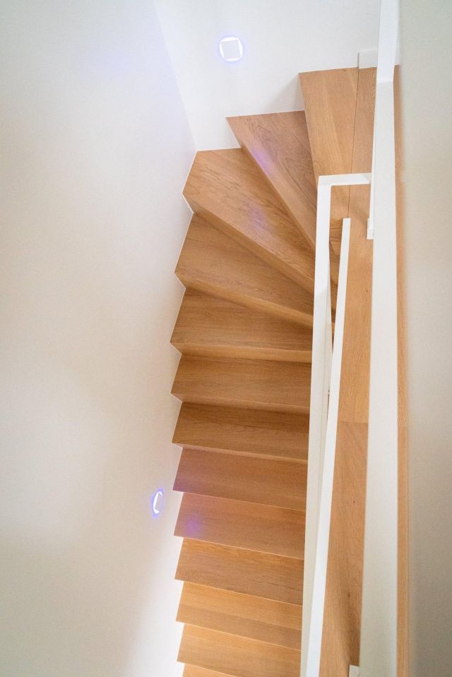 JTI Trapbekleding 00001